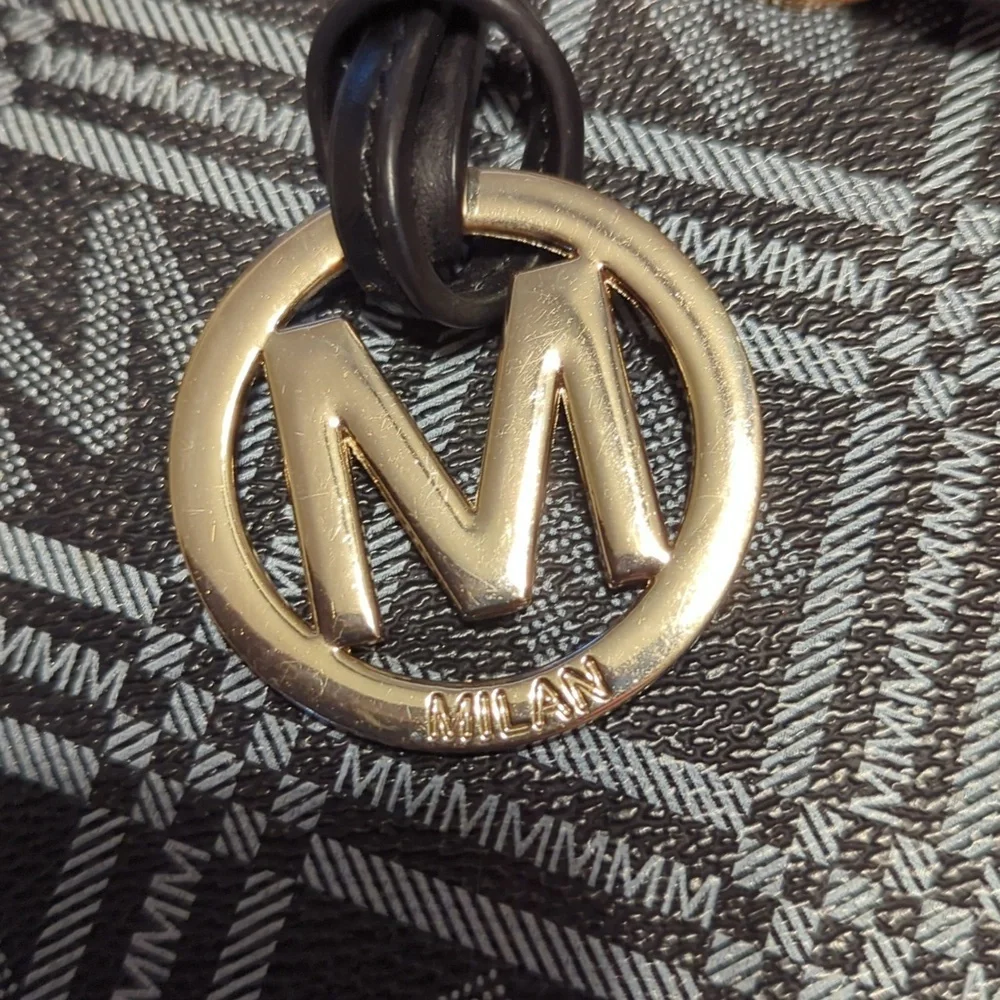 Milan "M" purse bag - Picture 3 of 6